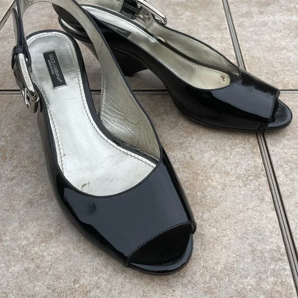 Dolce & Gabbana Black Patent Leather shoes